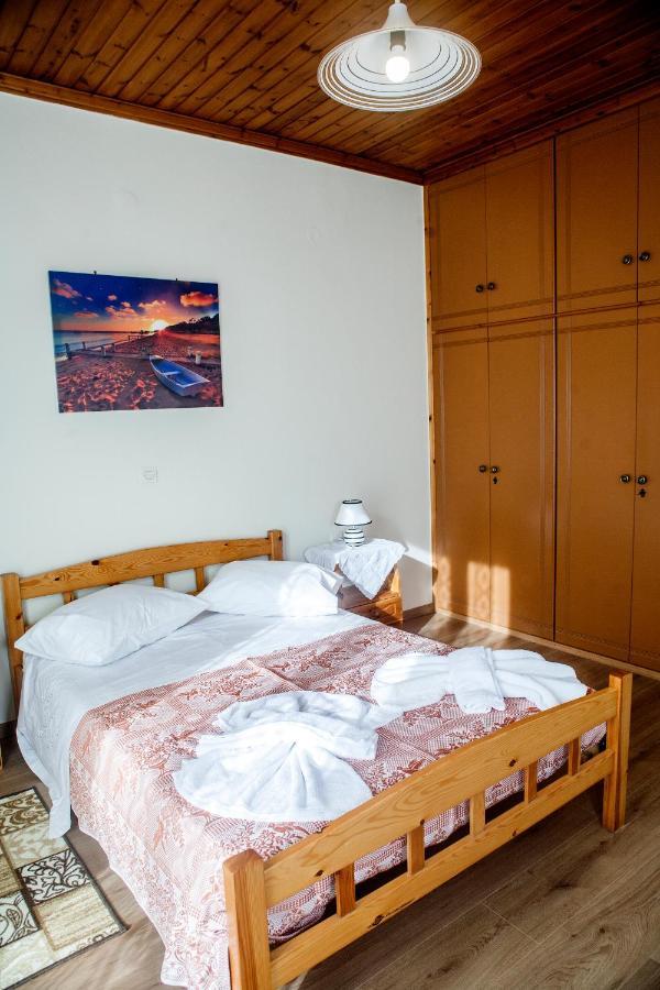 Casa Serena Asprogerakata ภายนอก รูปภาพ